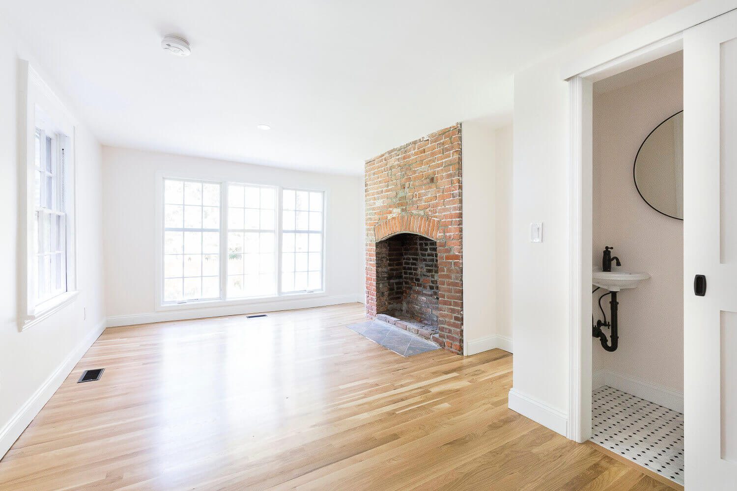 Full-Historic-Home-Renovation-Downtown-Jersey-City-A-Vision-Made-Real-07